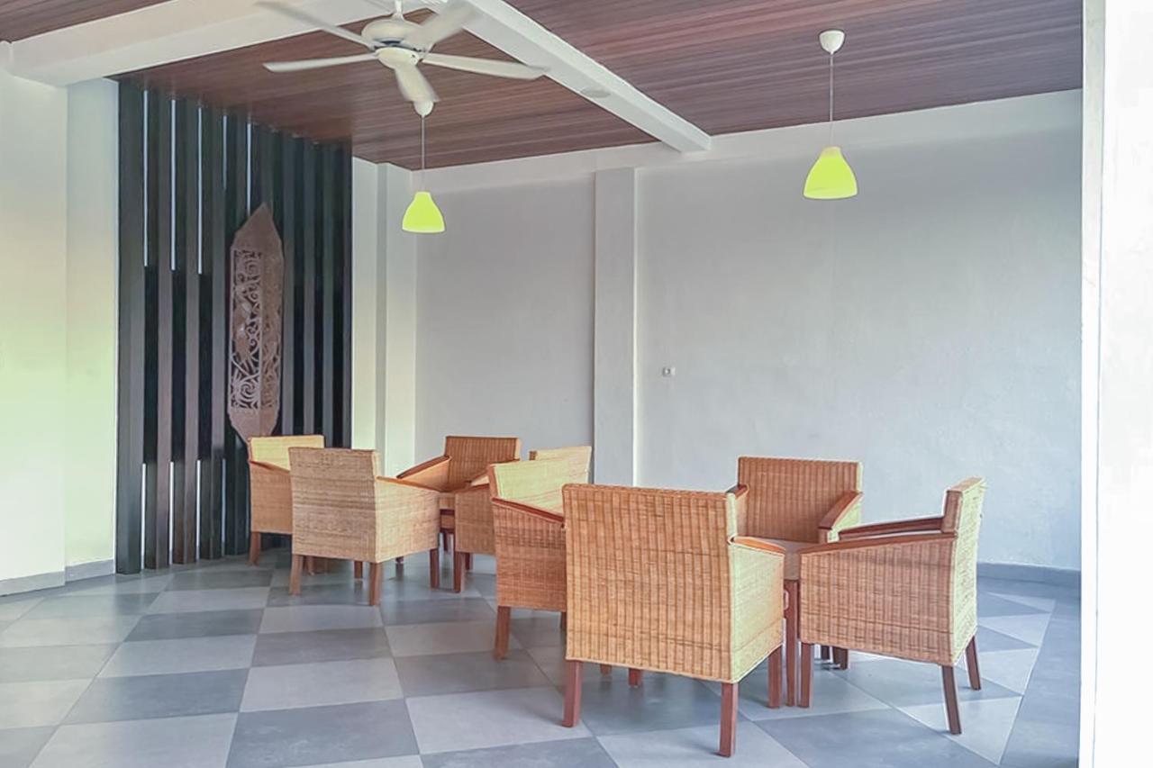 Urbanview Syariah Wisma Annisa Palangkaraya By Reddoorz Exteriör bild
